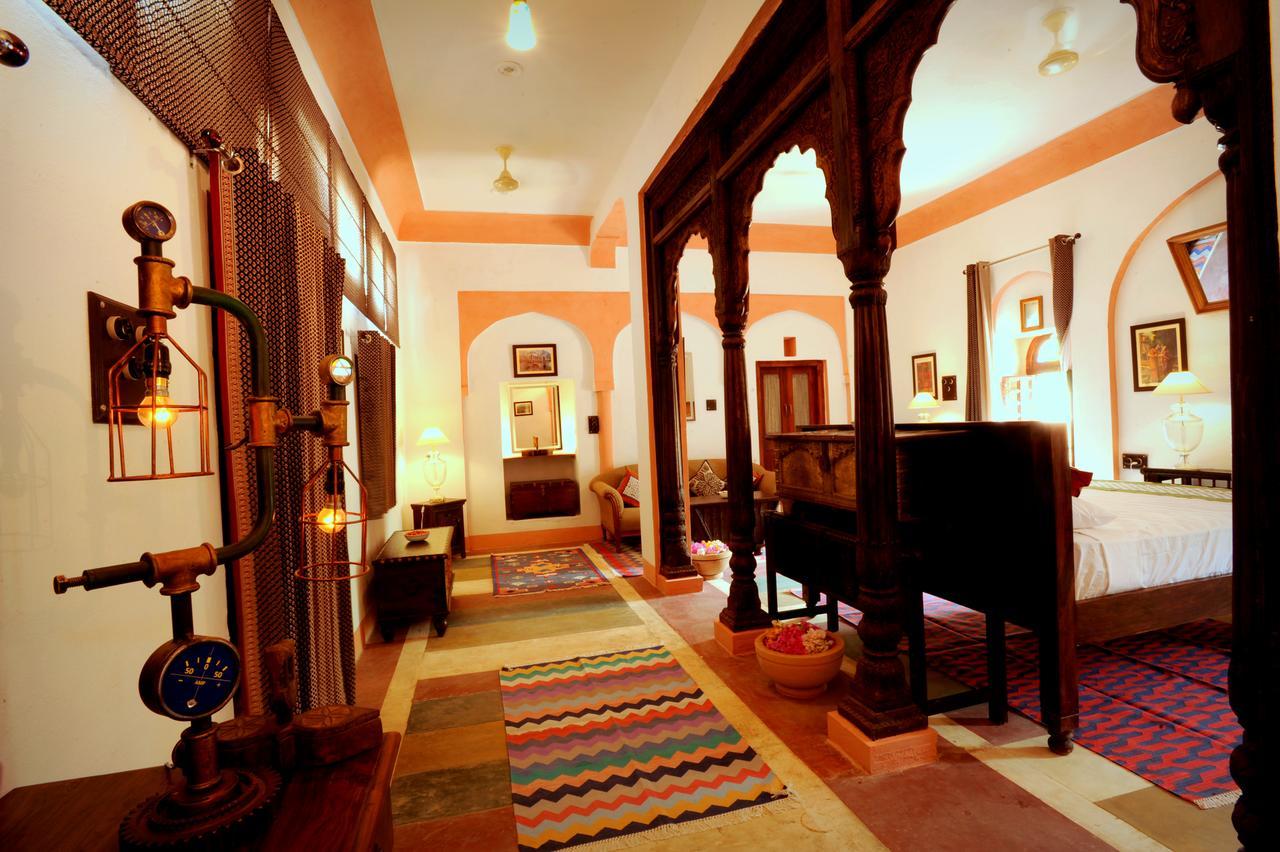 Hotel Ram Bihari Palace à Alwar Extérieur photo